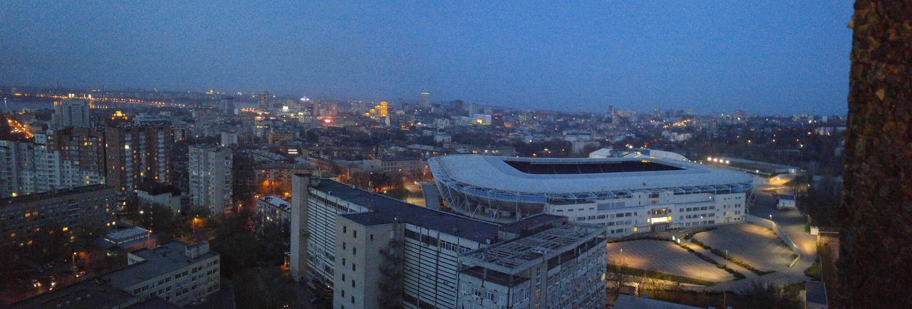 Apartment Near Dnipro Arena Exteriör bild
