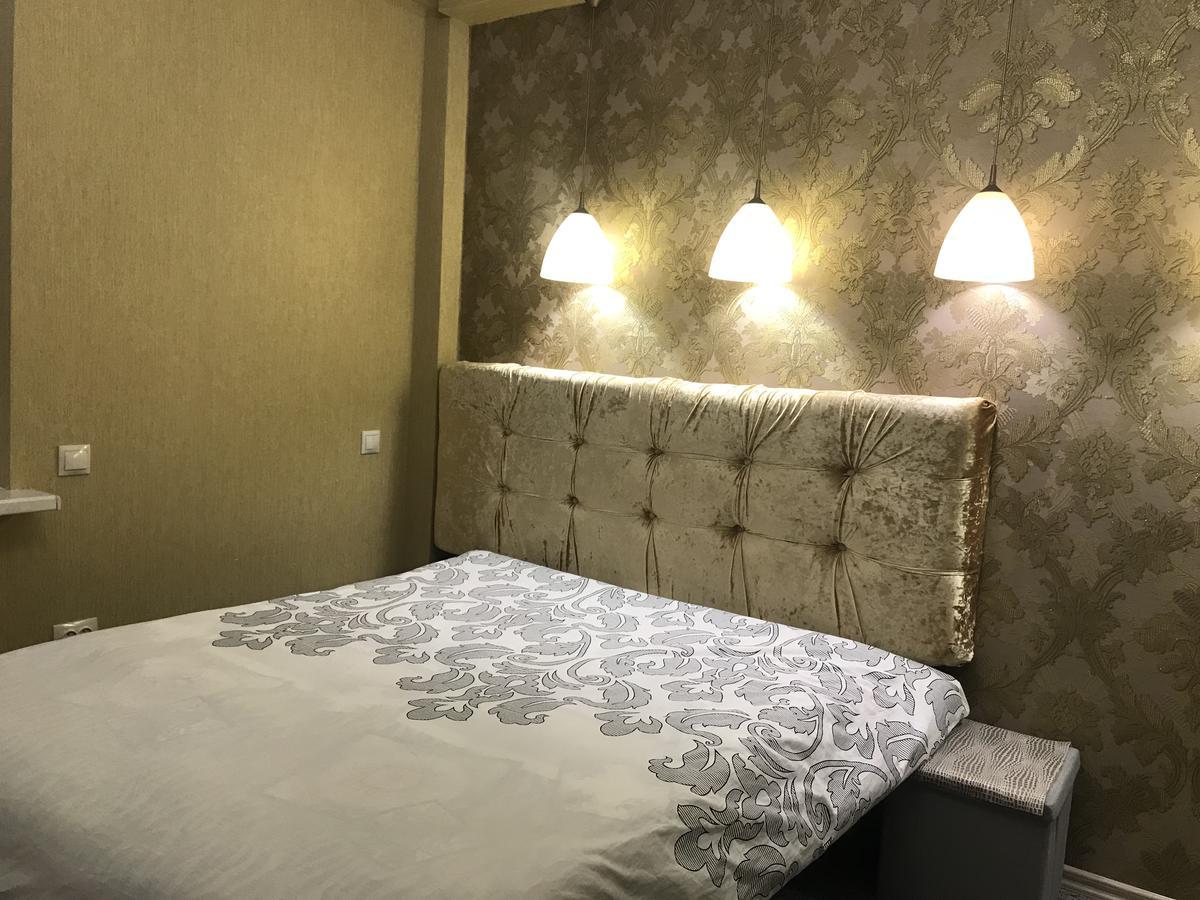 Apartment Near Dnipro Arena Exteriör bild